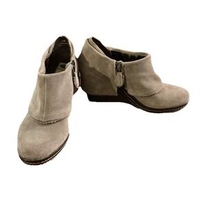 DR SCHOLLS Womens Go Play Tan Suede Leather Cuffed Zip Wedge Ankle Boot Sz 7.5 M